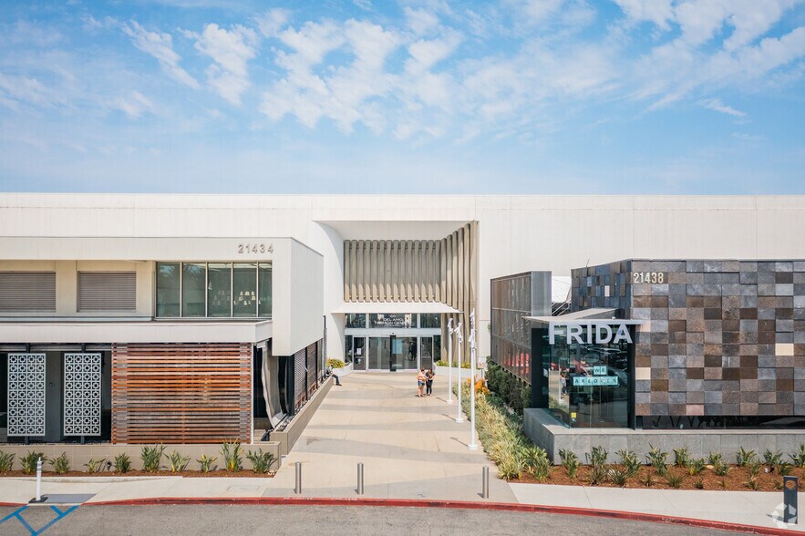 More Photos Of 21712 Hawthorne Blvd, Torrance General Retail For Lease