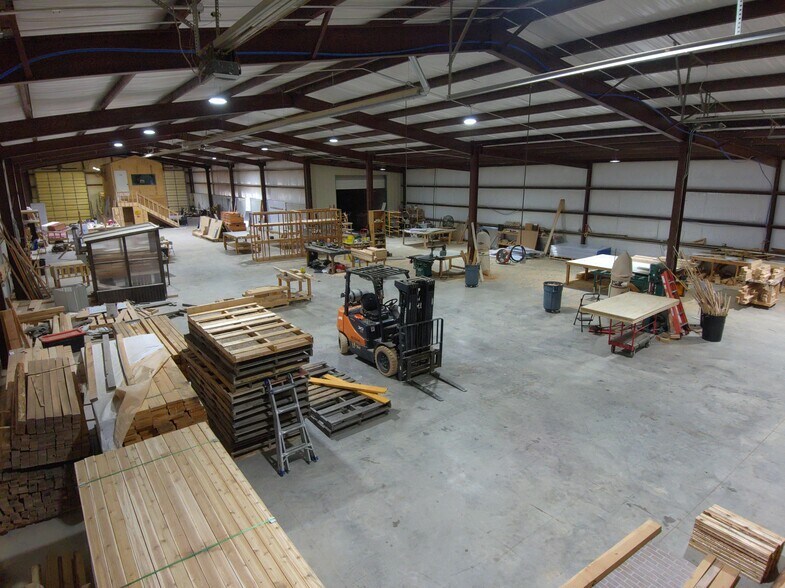 More Photos Of 2211 E Flynn St, Alva Industrial For Sale