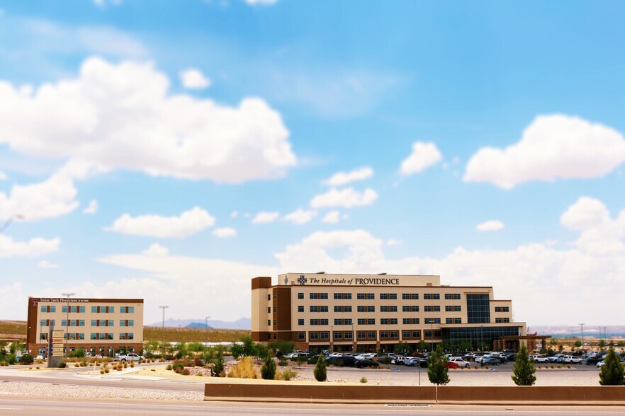 More Photos Of 2000 Transmountain Rd, El Paso Medical For Lease