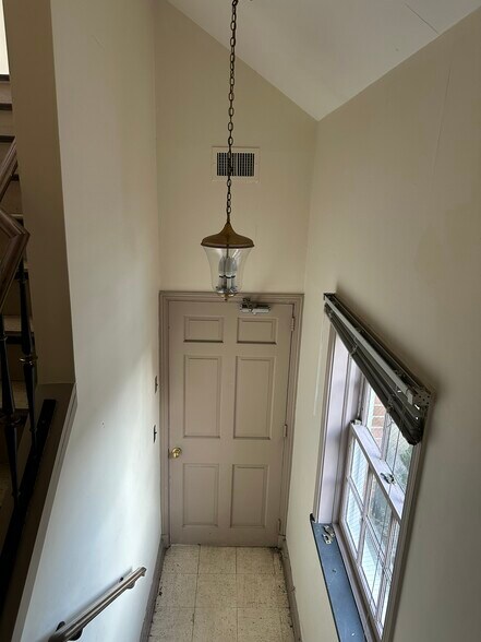 More Photos Of 1025 Brown St, Peekskill Bank For Lease