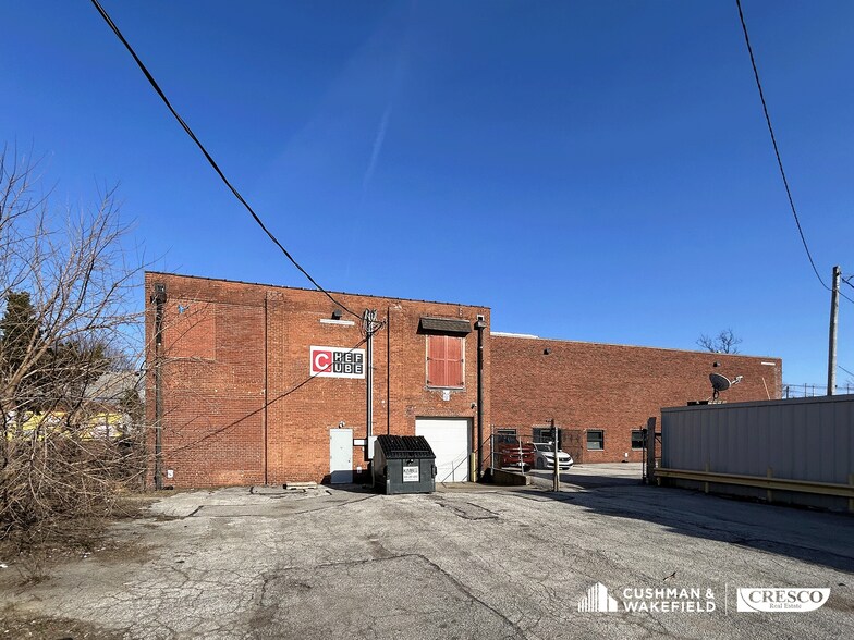 More Photos Of 1893 E 55th St, Cleveland Manufacturing For Sale