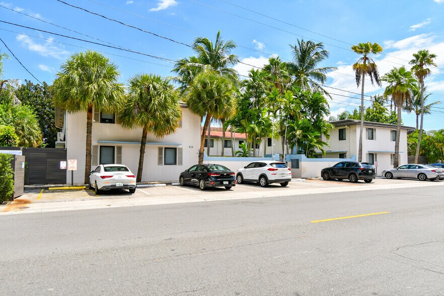 More Photos Of 912-918 NE 15th Ave, Fort Lauderdale Apartments For Sale