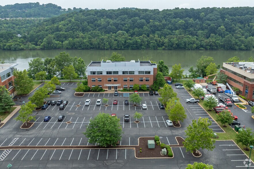 More Photos Of 385 E Waterfront Dr, Homestead Unknown For Lease