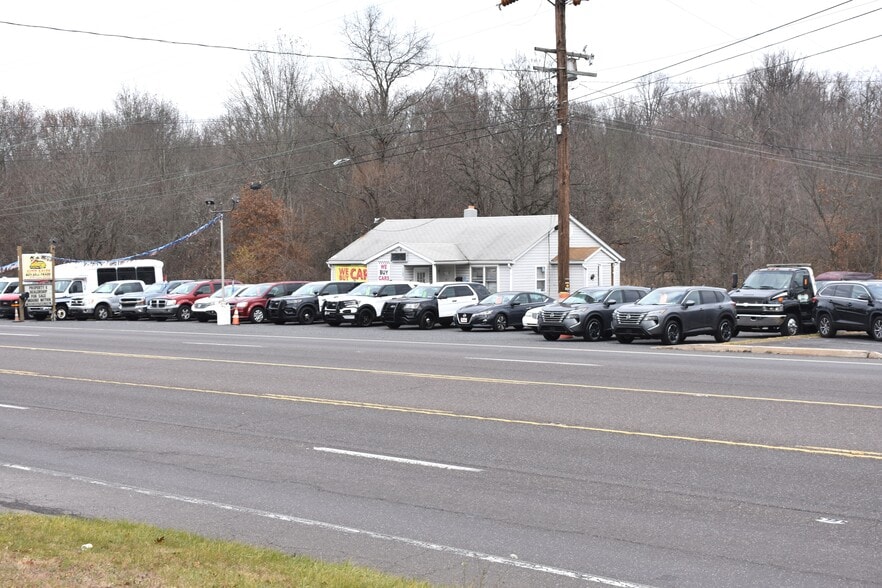 More Photos Of 1189 N West End Blvd, Quakertown Auto Dealership For Sale