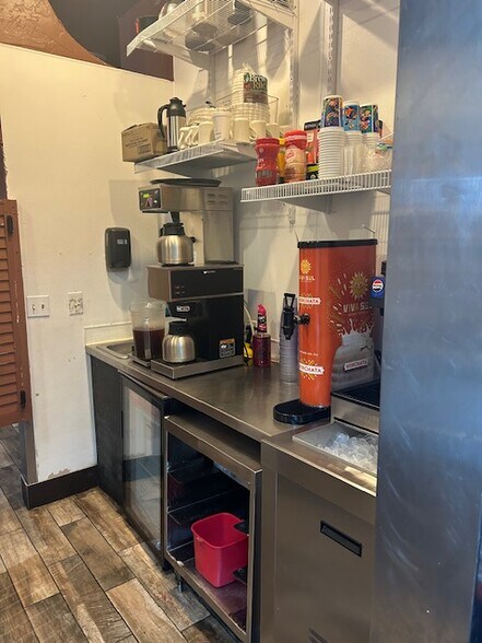 More Photos Of 6020 S Gun Club Rd, Aurora Storefront For Lease