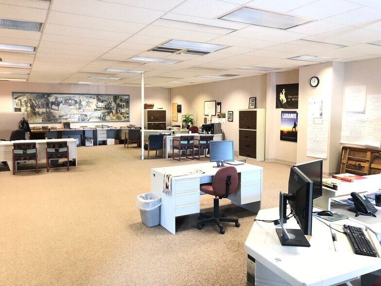 More Photos Of 320 E Grand Ave, Laramie Specialty For Lease
