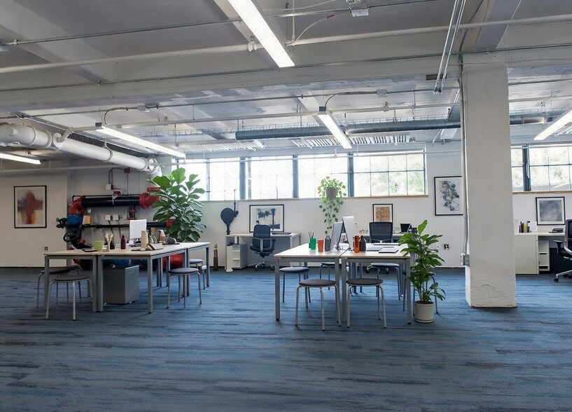 More Photos Of 620 S Elm St, Greensboro Office For Lease