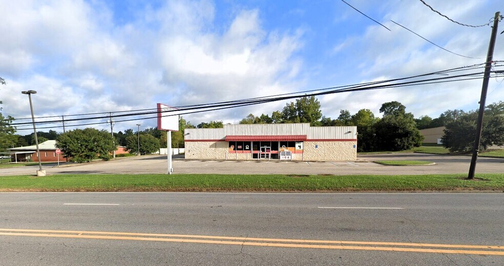 Primary Photo Of 534 Lawrence Harris Hwy, Slocomb Freestanding For Lease