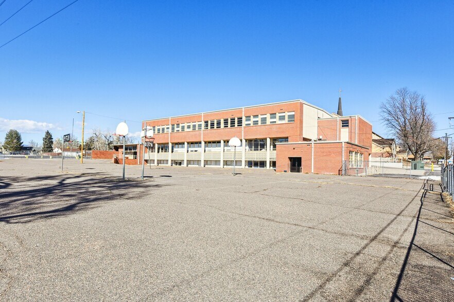 Primary Photo Of 1100 Upham St, Lakewood Schools For Lease
