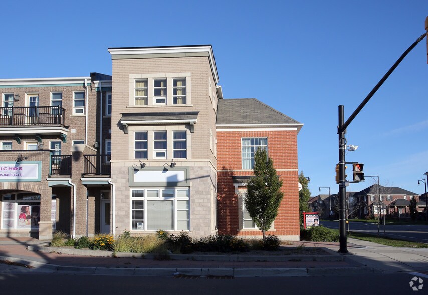 More Photos Of 52 Commuter Dr, Brampton Storefront Retail Residential For Lease