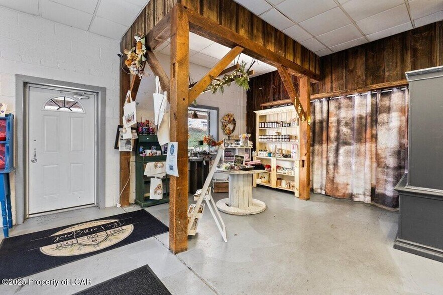 More Photos Of 750 Main Rd, Shavertown Freestanding For Sale