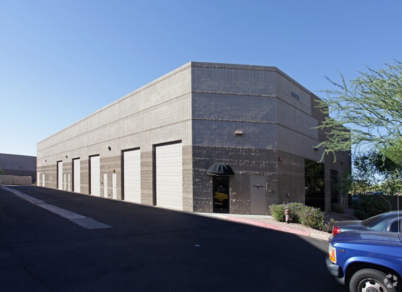 More Photos Of 16674 N 91st St, Scottsdale Flex For Lease