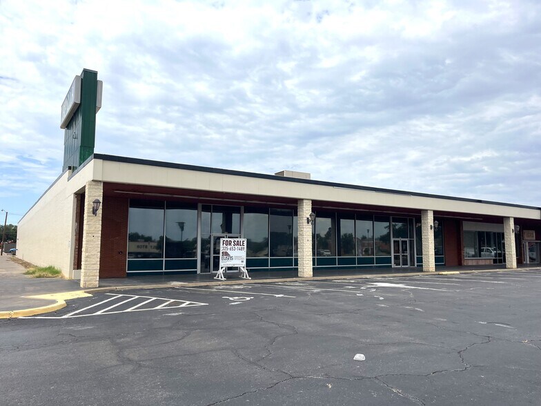 More Photos Of 2230 W Beauregard Ave, San Angelo Freestanding For Sale