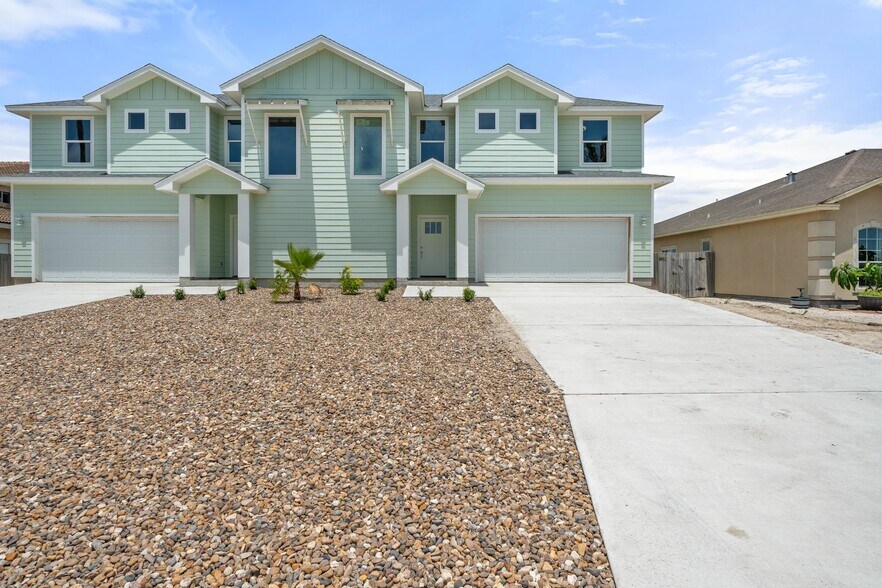 More Photos Of 15501 Cruiser Units st, Corpus Christi Multifamily For Sale