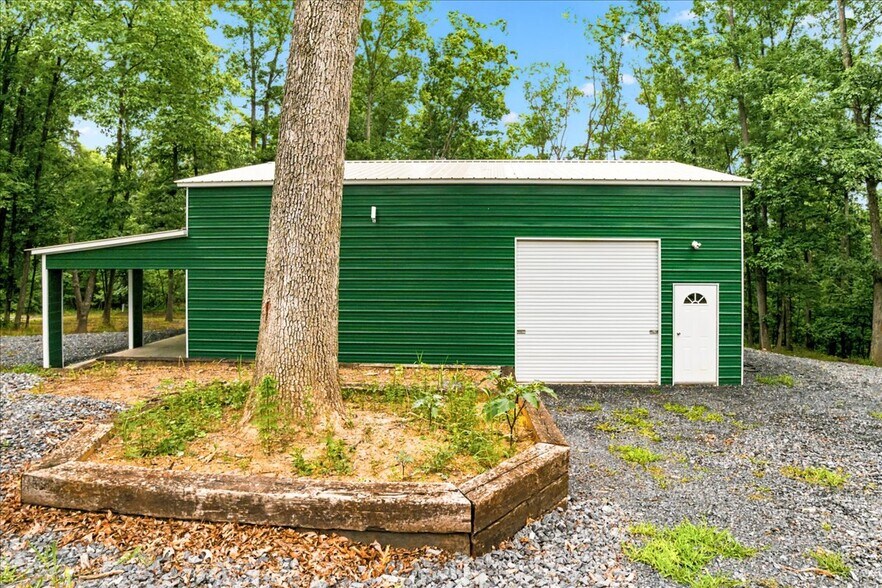 More Photos Of 1309 Redland Rd, Cross Junction Winery Vineyard For Sale