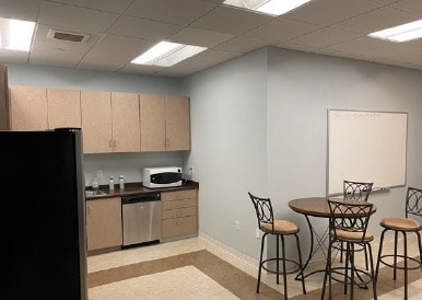 More Photos Of 7500 Iron Bar Ln, Gainesville Medical For Lease