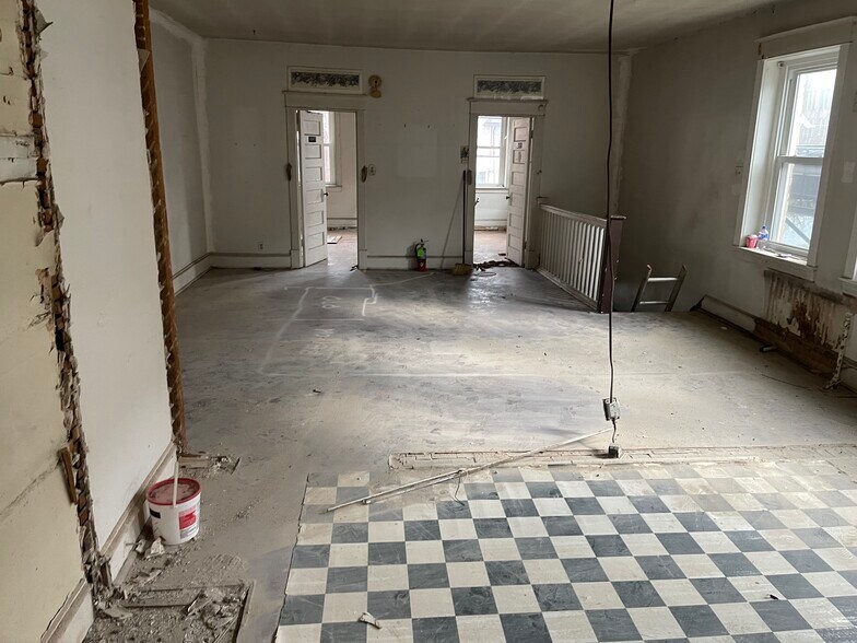 More Photos Of 138 S 48th St, Philadelphia Apartments For Sale