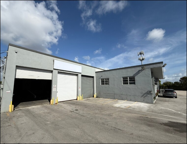 More Photos Of 901 NW 31st Ave, Fort Lauderdale Warehouse For Lease