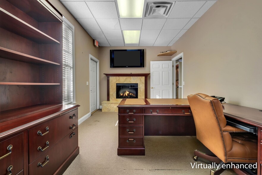 More Photos Of 2104 Delta Way, Tallahassee Office For Sale