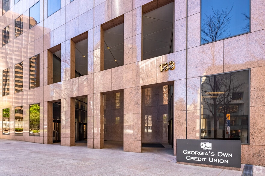 More Photos Of 133 Peachtree St NE, Atlanta Office For Lease