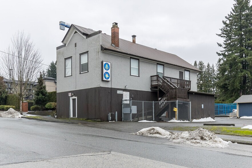 More Photos Of 33860 Pine st, Abbotsford Flex For Sale