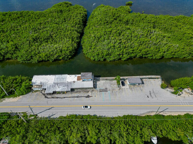 More Photos Of 58000 Card Sound Rd, Key Largo Restaurant For Sale