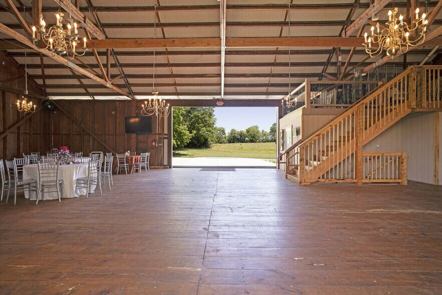 More Photos Of 1902 Jefferson Pike, Brunswick Lodge Meeting Hall For Lease