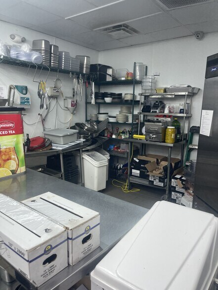 More Photos Of 3627 Perkins Rd, Baton Rouge Restaurant For Lease