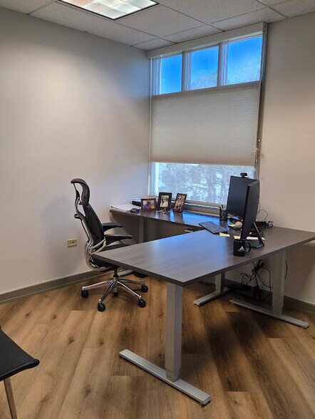More Photos Of 5750 S Ulster Circle, Greenwood Village Office For Sale