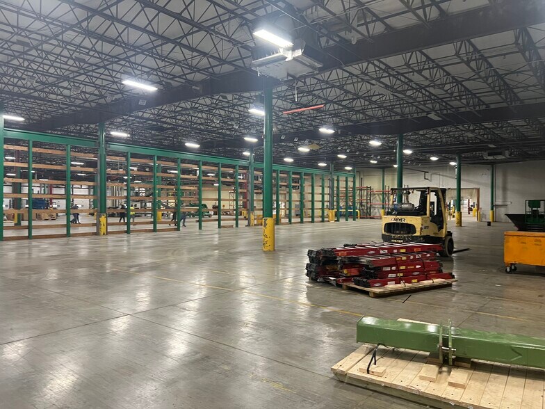 More Photos Of 72 County Route 53, Greenwich Manufacturing For Lease