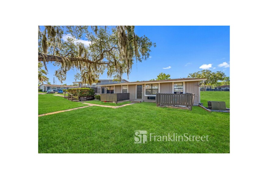 More Photos Of 18933 Quercus Dr, Hudson Apartments For Sale