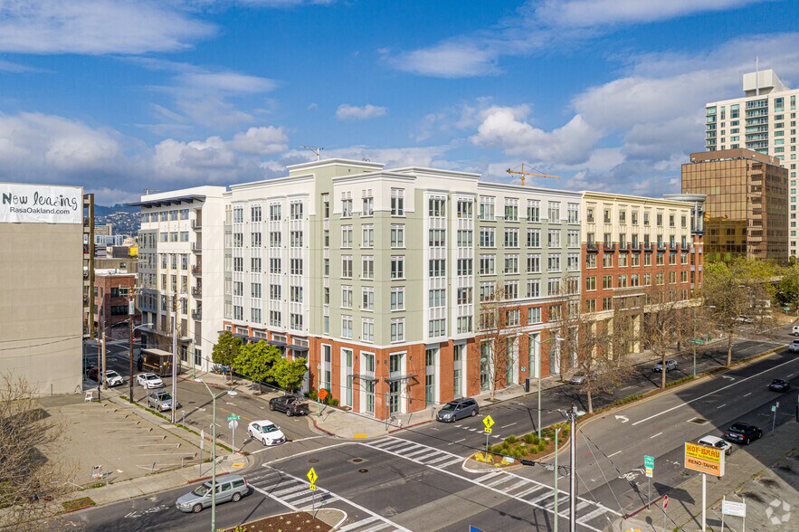 More Photos Of 2251-2295 Broadway, Oakland Apartments For Lease