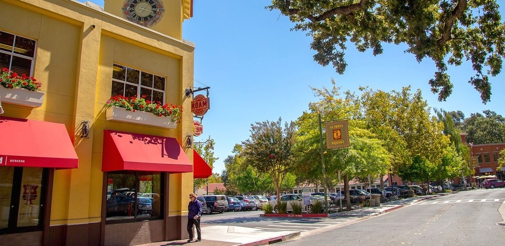 More Photos Of 3533-3547 Mt. Diablo Blvd, Lafayette Unknown For Lease