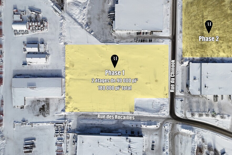 More Photos Of Rue Des Rocailles, Québec Distribution For Lease