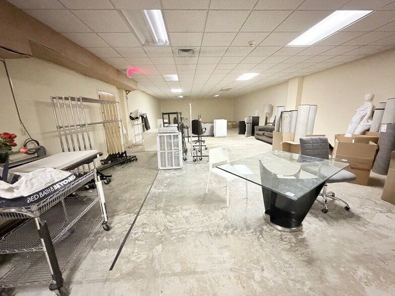More Photos Of 1200 E Putnam Ave, Riverside Office For Lease
