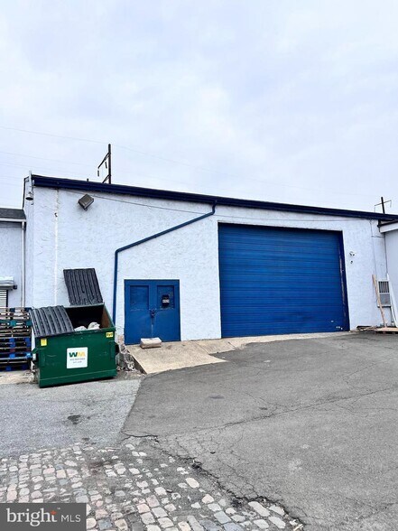 More Photos Of 4929 Cottman Ave, Philadelphia Manufacturing For Lease