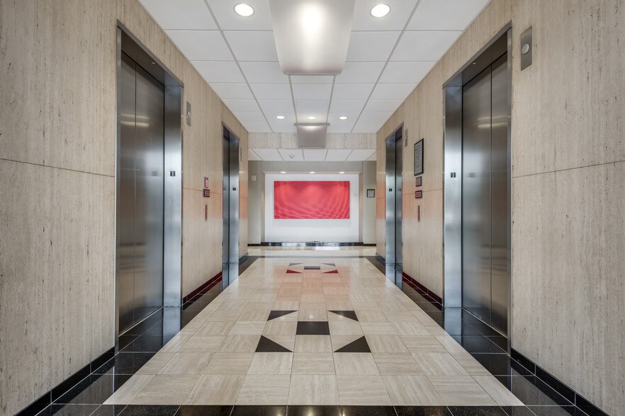 More Photos Of 4100 Alpha Rd, Dallas Coworking Space