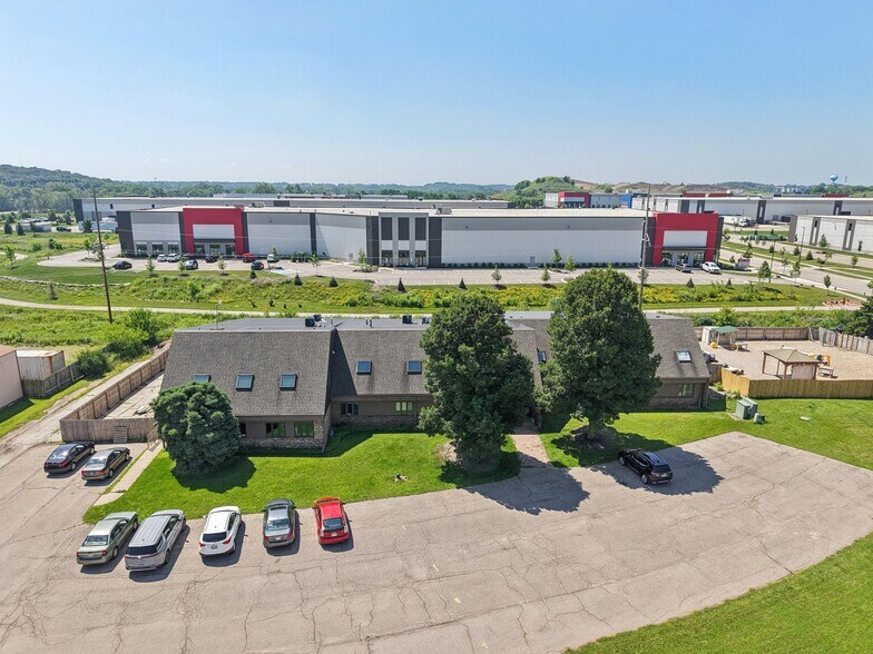 More Photos Of 2851-2855 Capitol Dr, Sun Prairie General Retail For Sale