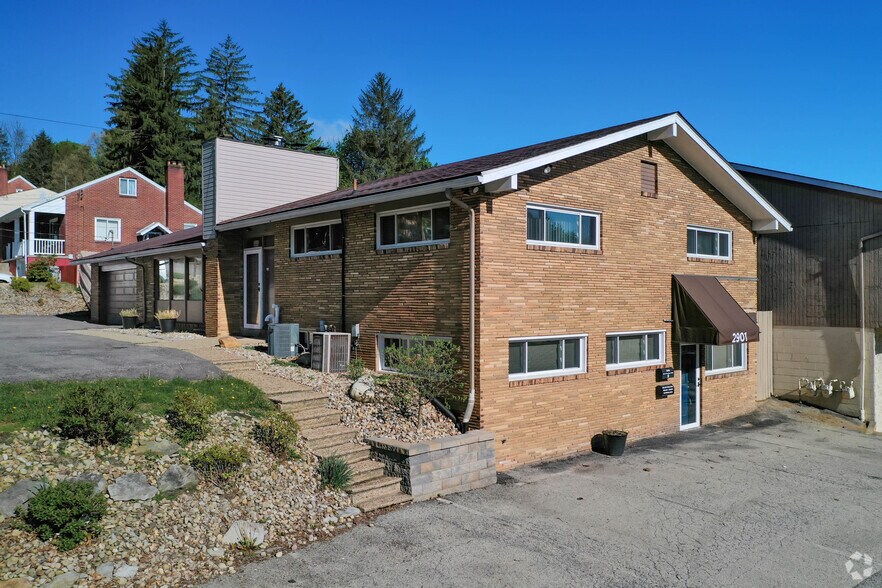 Primary Photo Of 2901 Mt Royal Blvd, Glenshaw Office For Lease