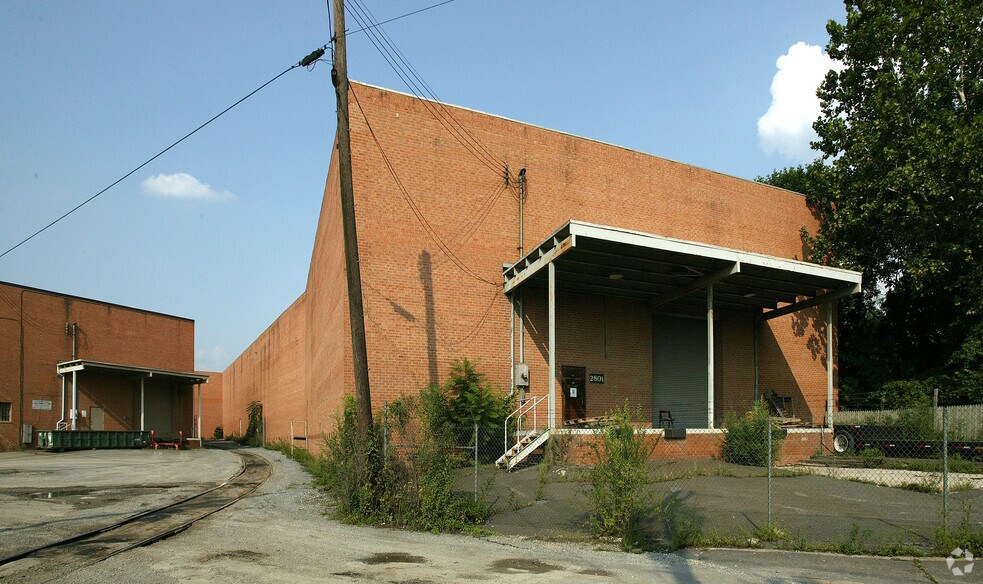 More Photos Of 2801 52nd Ave, Hyattsville Warehouse For Sale