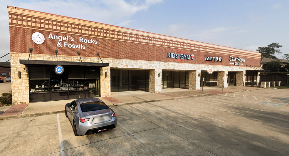 Primary Photo Of 12916 Malcomson Rd, Houston General Retail For Sale