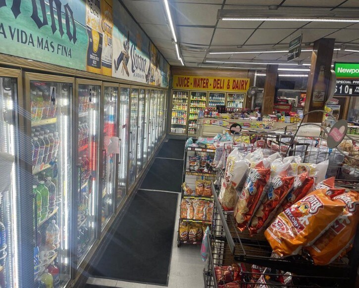 More Photos Of 13900 Meyers Rd, Detroit General Retail For Sale