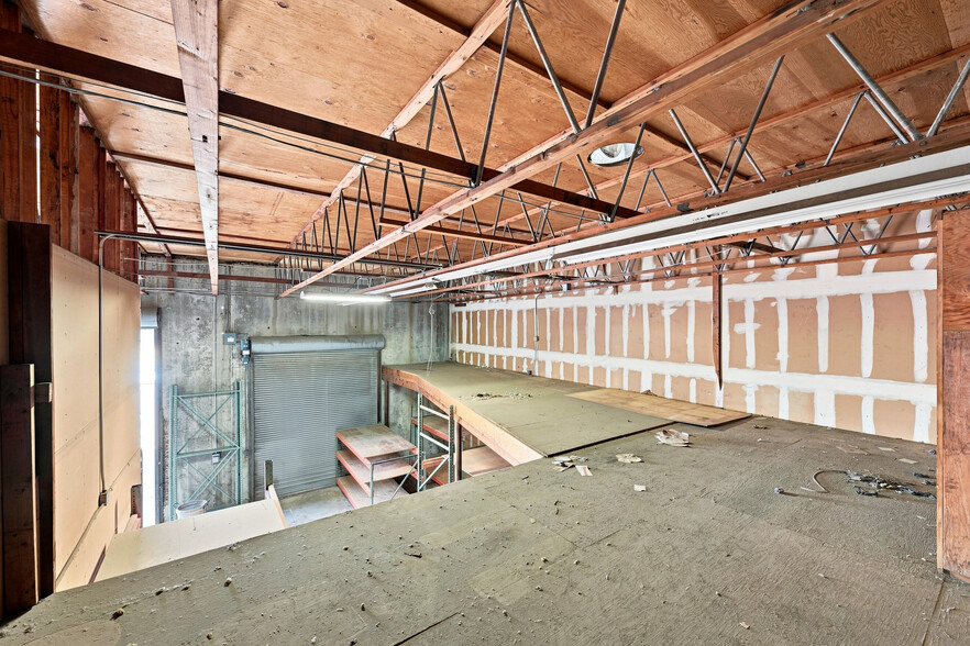 More Photos Of 905-909 Fee Dr, Sacramento Service For Sale