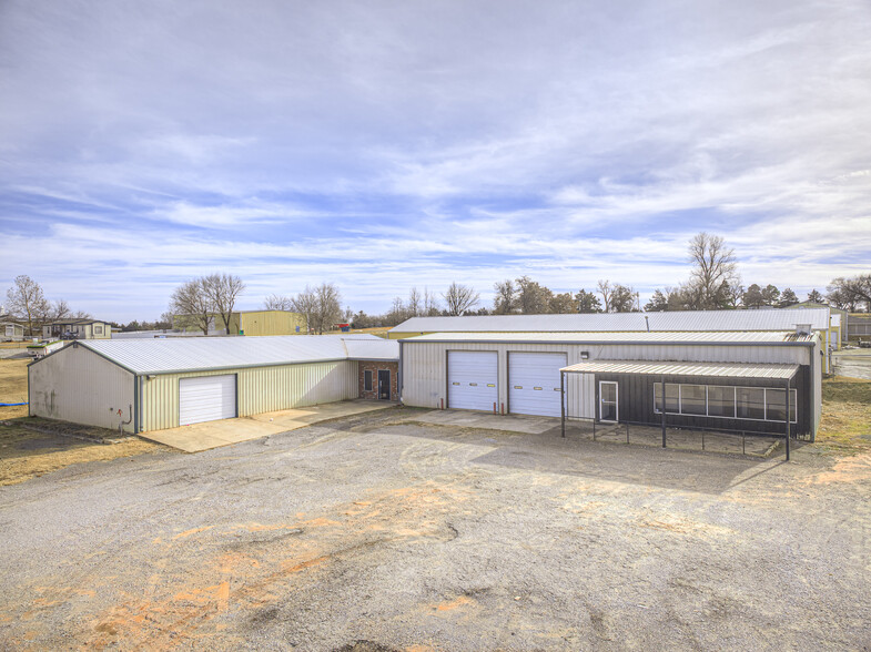 Primary Photo Of 2900 E Waterloo Rd, Edmond Self Storage For Lease