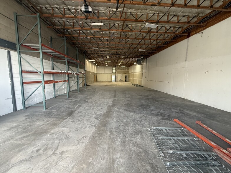 More Photos Of 850 W 1700 S, Salt Lake City Light Manufacturing For Lease