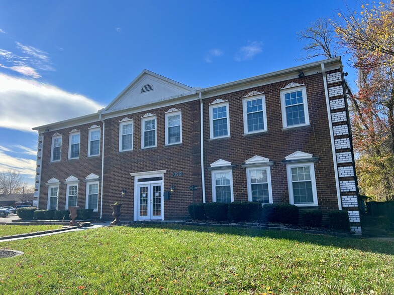 More Photos Of 10901 Indian Head Hwy, Fort Washington Office For Sale