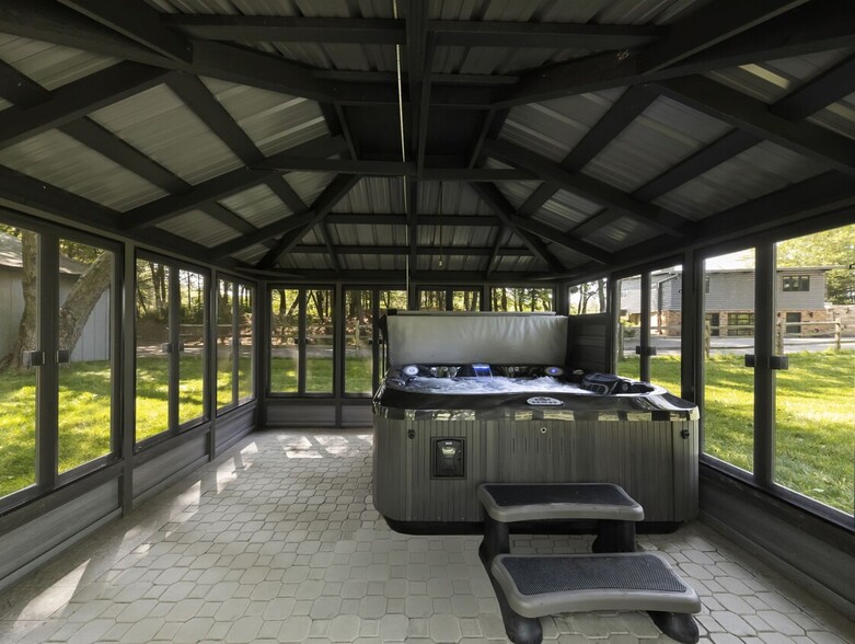 More Photos Of 7750 Pine Bluff Rd, Morris Specialty For Sale