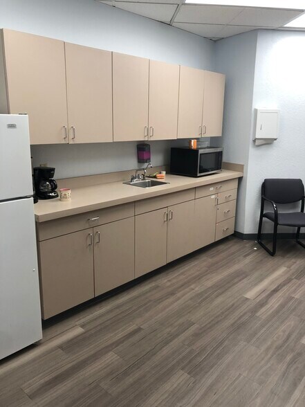 More Photos Of 3775 Beacon Ave, Fremont Coworking Space