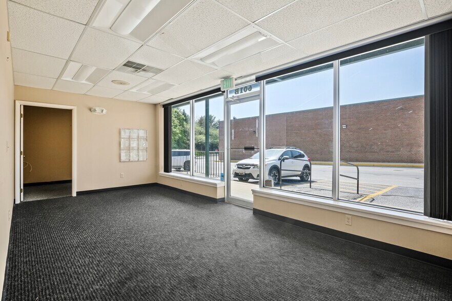 More Photos Of 505-601 Jermor Ln, Westminster Unknown For Lease