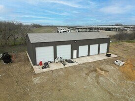 More Photos Of 11983 Cleveland Gibbs Rd, Roanoke Flex For Lease